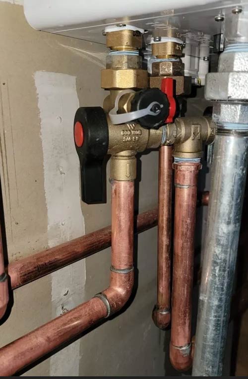 Water Heater Pipes